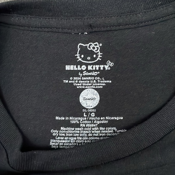 Hello Kitty - Picture 3 of 3